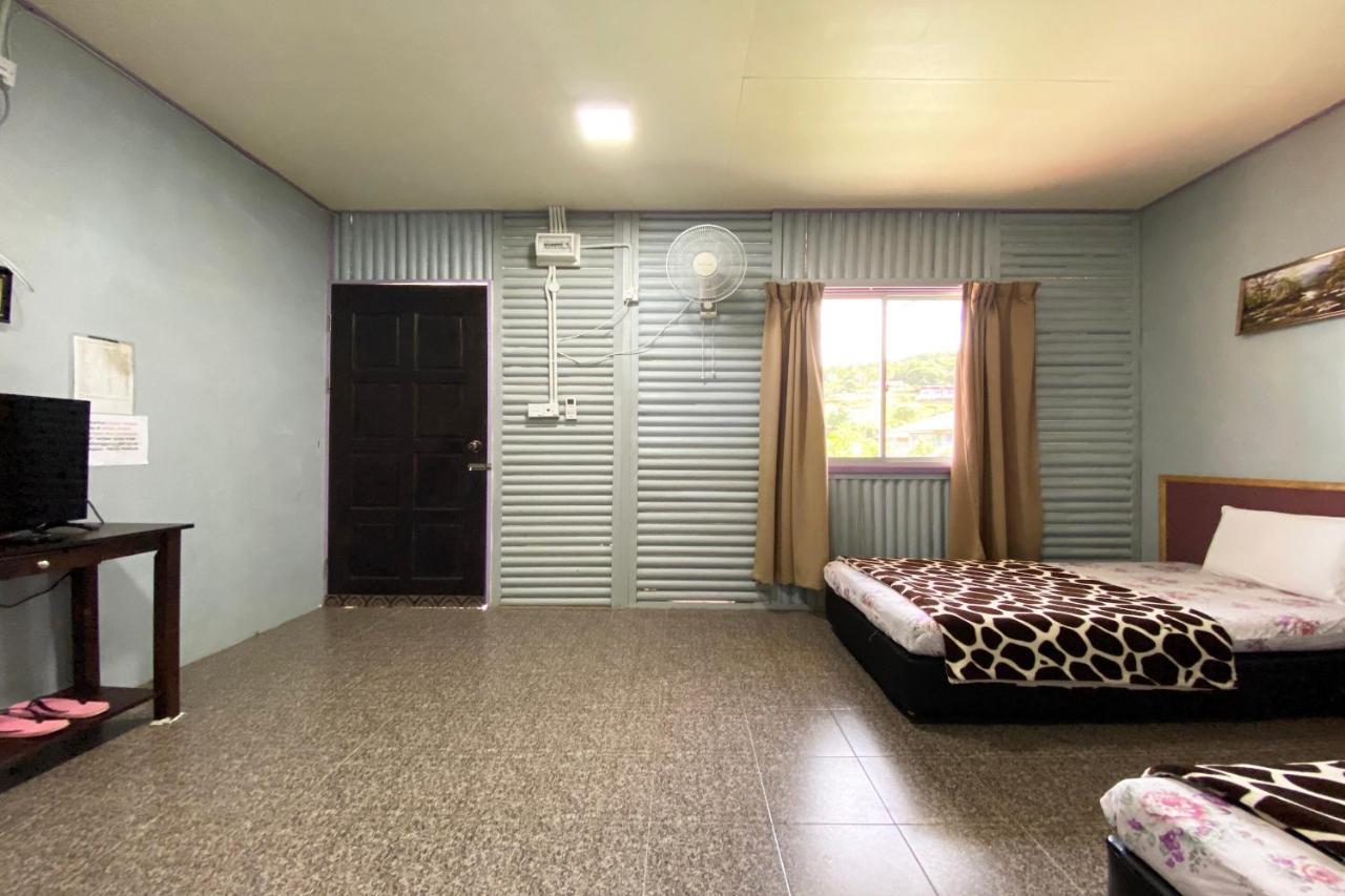 Oyo 90284 Kampung Stay Kilimu Ranau Exterior photo